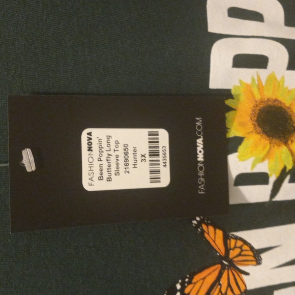 Tee-shirt - Picture 3 of 3